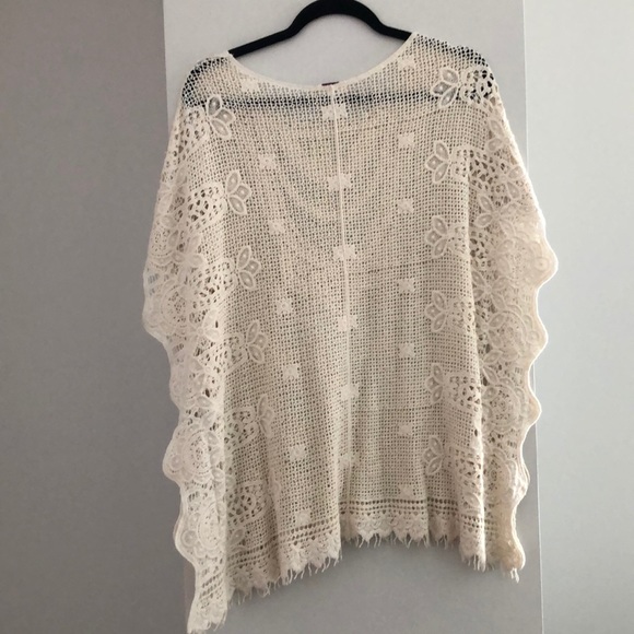 Miss Kelly Ivory Crochet Boho Poncho/Shall S/M - Picture 7 of 8